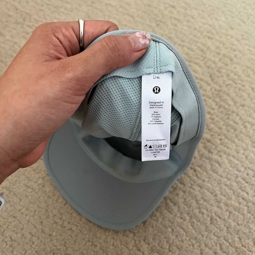 lululemon athletica light blue performance visor - Picture 3 of 4